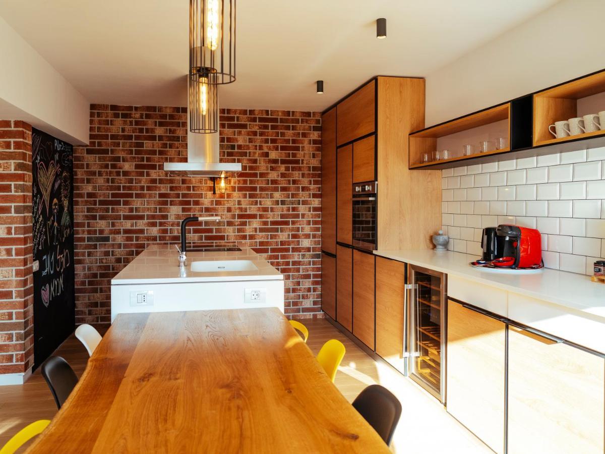 Central Modern Design Apartment Bukarest Exterior foto
