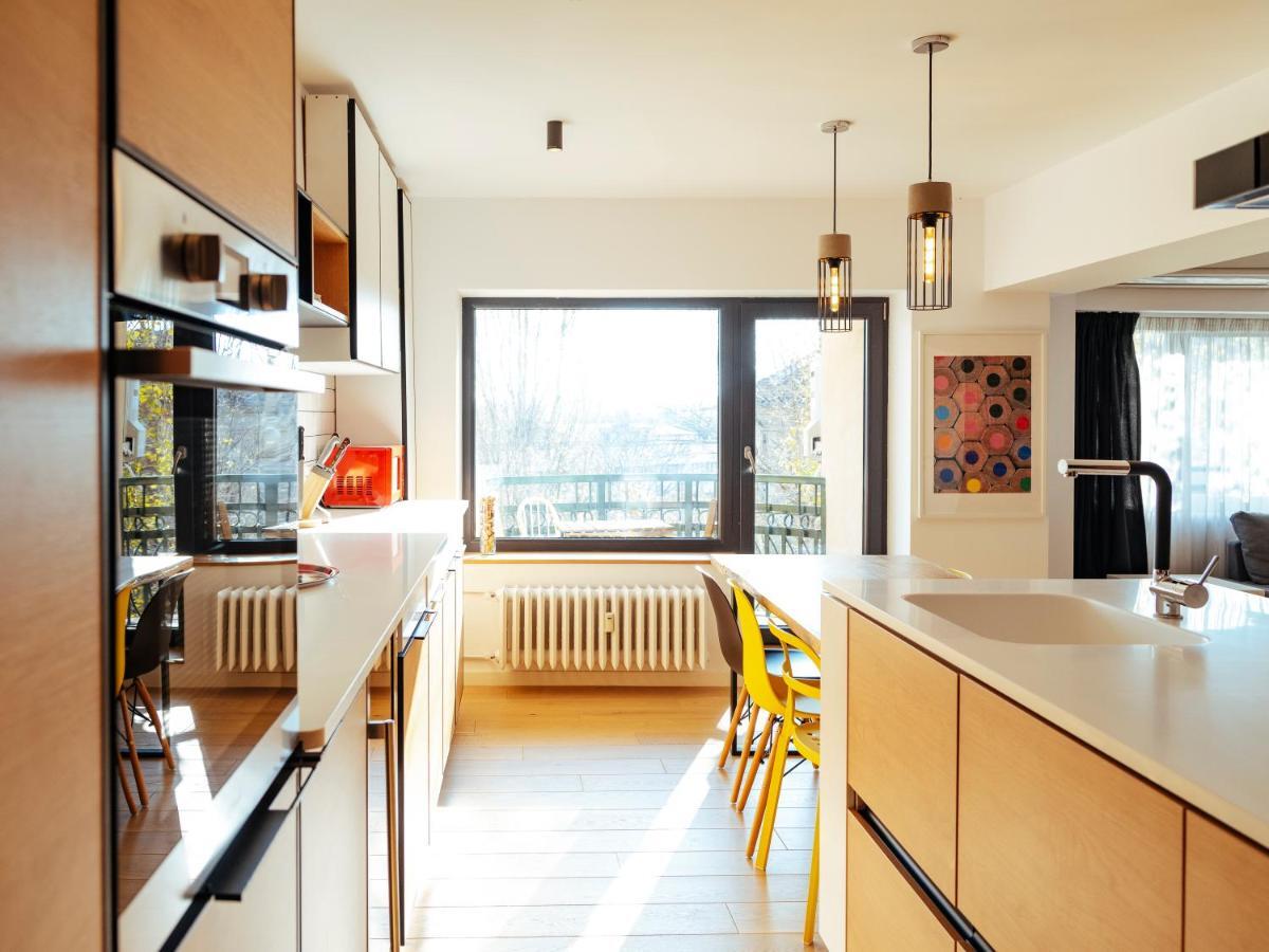 Central Modern Design Apartment Bukarest Exterior foto